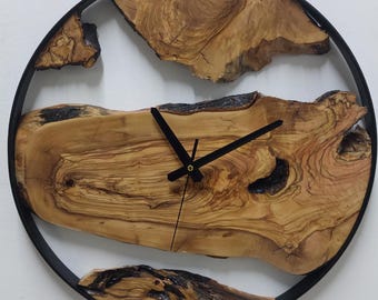 Reloj de pared de metal y madera de olivo hecho a medida, reloj de pared de madera, reloj de pared rústico, regalo único, reloj de metal, regalo para el hogar, regalo de inauguración de la casa