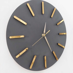 Minimalist Anthracite Wooden Wall Clock: Modern Home Decor
