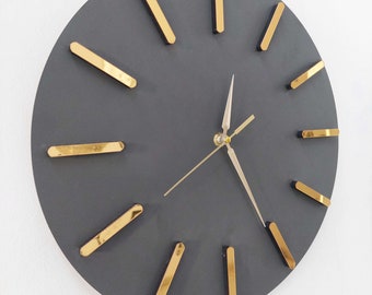 Minimalist Anthracite Wooden Wall Clock: Modern Home Decor