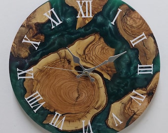 Reloj de pared de madera de olivo hecho a medida, reloj de pared de epoxi y madera de olivo, regalo para el hogar, reloj de pared rústico de madera de olivo, decoración de pared única hecha a mano