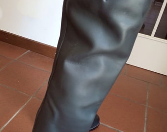 size 44 (10 1/2 -11 USA) very tall biker style man boots in heavy cow leather one piece