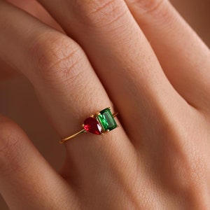 Toi et Moi Birthstone Ring, Emerald & Pear Cut Birthstone Ring, Wedding Ring, Engagement Ring, Promise Ring, Christmas Gift for Her