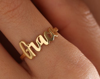 Anillo personalizado con nombre en oro de 14 quilates - Stacking Custom Jewelry