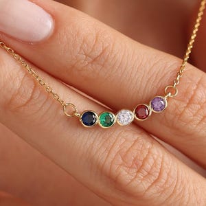 Family Birthstone Necklace / Personalized Gifts for Wife / Mother&#39;s Day Gift / Custom Birthstone Jewelry for Women / Christmas Gift