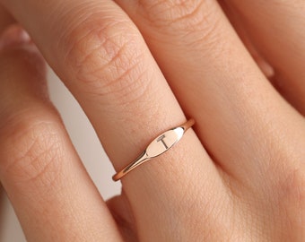 14k Solid Gold Tiny Inıtıal Ring,Sterling Silver,Personalizable Letter Ring,Pinky Signet Ring,Personal Signet Ring,Gift for mom,Gift for Her