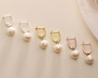 Gold Pearl Earrings, Fresh Water Pearl Earrings, Hoop Pearl Earrings, Bridesmaid Gifts , Anniversary Gift, Wedding jewelry, Pearl Jewelry