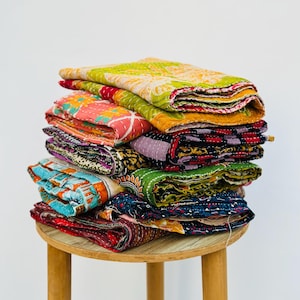 卸売インドのヴィンテージカンタキルトロット：ハンドメイドリバーシブルコットンスロー