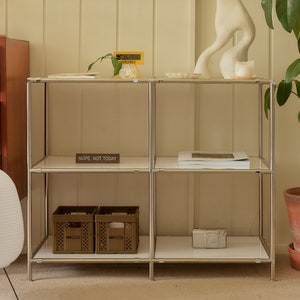 Mid-Century 3-Tier Shelving Unit: Modern modular and Bookshelf for Stylish Interiors