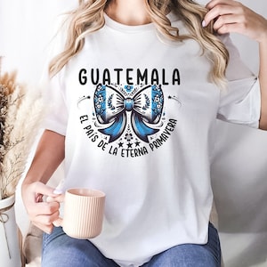 Guatemala Coquette T-shirt for Woman, Chapina shirt, Guatemala Independence Day shirt, Guatemalan Gift, Guatemala Flag Shirt, Guatemalan Tee