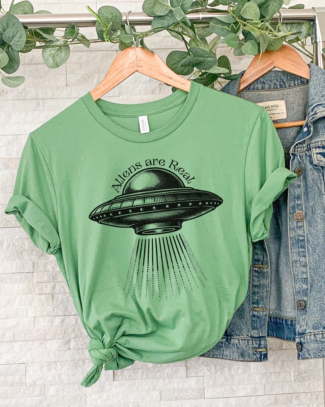 Aliens Are Real Unisex Tee, Geeky Alien Gift, Nerdy Gifts for Men ...