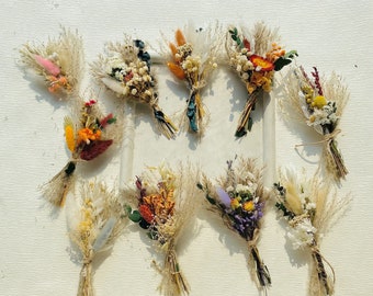 Mini gedroogde bloemboeket, natuurlijk bloemboeket, boho bruiloft bloem, brievenbuscadeau, tafeldecor, kleine gedroogde bloem, boho decor, bloemgeschenken