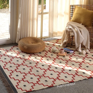Handwoven Kilim Area Rug: Jute & Wool, Traditional Indian Design (8x10ft)