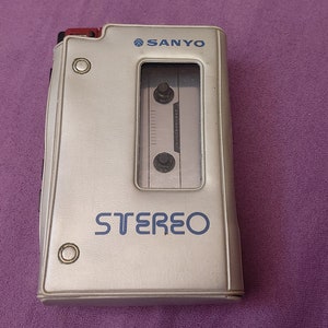Radio Cassette Sanyo Modèle M-G34DTA Lecteur De Cassette Des
