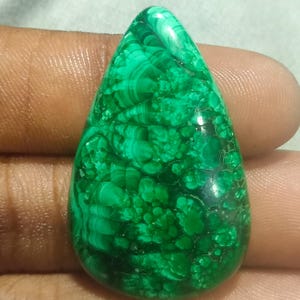 61 Cts. Natural Velvet  Malachite Specimen,Malachite, Quartz Crystal, Crystal Ornament, Crystal Healing, Malachite Energy Healing melachite.