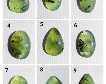 Prehnita 100% natural y excepcional. Lote de gemas al por mayor. Gemas de diversas formas y tamaños, ideales para joyería. Suministro de gemas a granel.