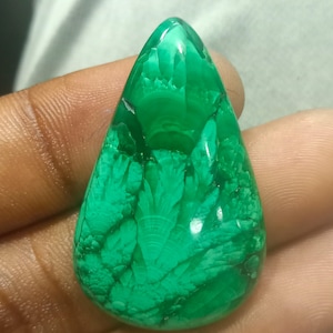 69 Cts. Natural Velvet  Malachite Specimen,Malachite, Quartz Crystal, Crystal Ornament, Crystal Healing, Malachite Energy Healing melachite.