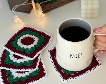Christmas cup holder Set of 4 Handmade Crochet Coasters Holiday Mug Rugs Red Green White Coasters Festive Table Decor Gift for Coffee Lovers