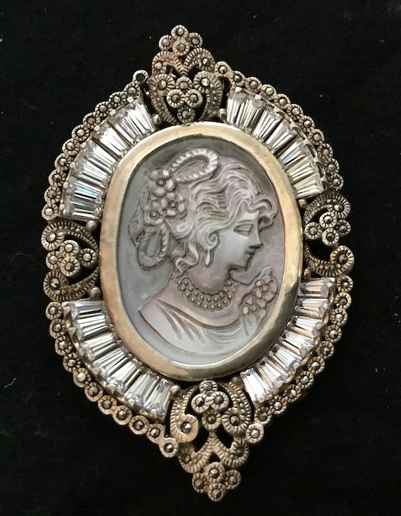 Vintage Sterling Silver Large Ornate Cameo Brooch