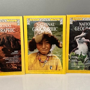 National Geographic Magazine - 1977 (10 issues - each sold separately)