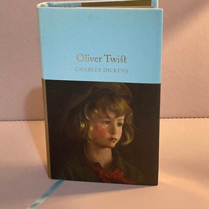 Oliver Twist by Charles Dickens - Hardback
