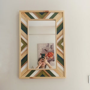 Reclaimed Handmade Modern Wood Mosaic Wall Hanging Framed Medium Mirror, Custom Colorful Mirror For Modern Home Decor Living Room-bedroom