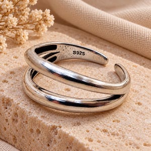 Anello a tripla fascia – Regolabile in argento sterling 925, design a strati lucido