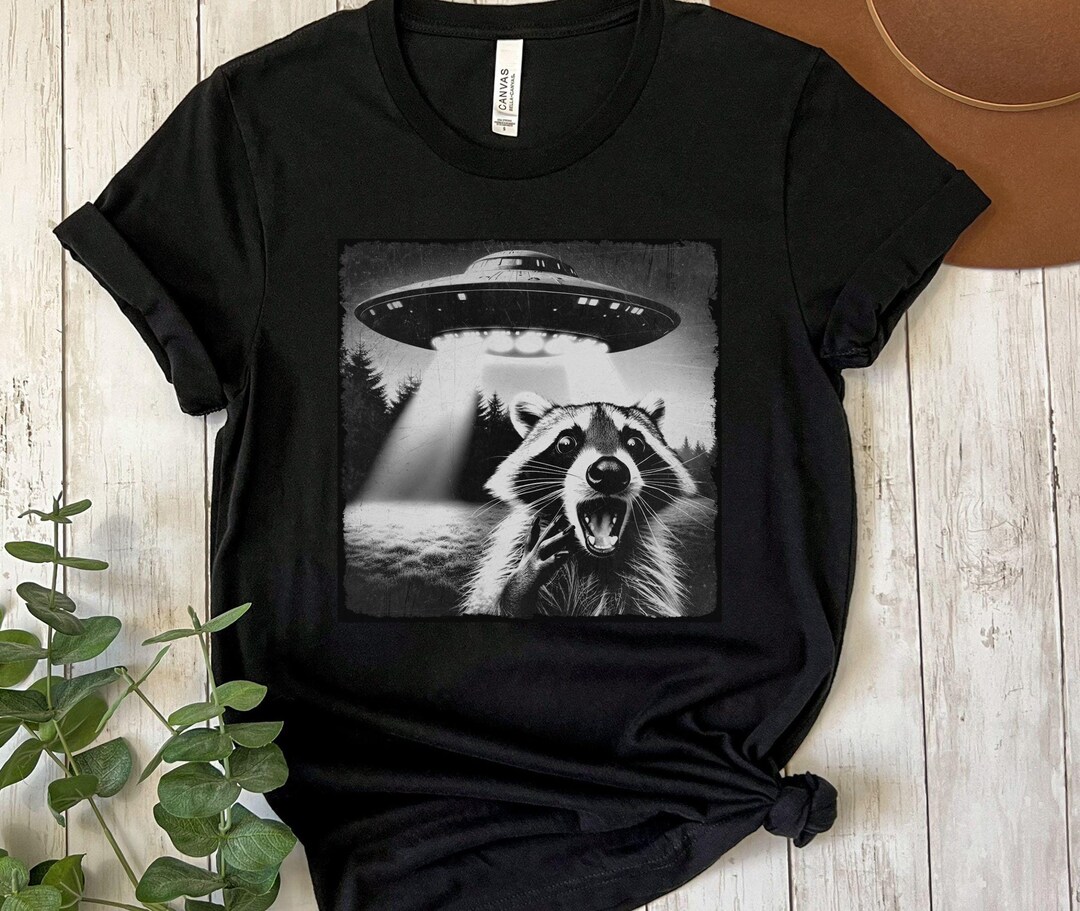 Funny Raccoon Alien Abduction T-shirt: Retro Sci-fi Meme Tee - Etsy
