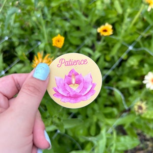 Autocollant Lotus de patience | spirituel | Découpe | Ordinateur portable, scrapbooking | floral | paix | 2"x2"