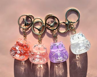 Liquid Keychain Water Filled Key chain Liquid Shaker Liquid Motion Keychain Glitter Cute Kawaii Cat Keychains Charm Bulk Quicksand Gift