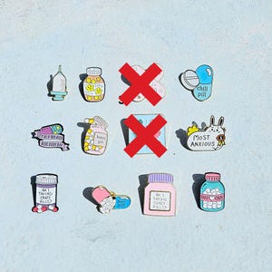 Pharmacy Tech Gift Enamel Pin Pharmacy Week Gift Pharmacist Gift Bulk Pharmacy Technician Lapel Pin Student Pharm Tech Tool Funny Rx Pill