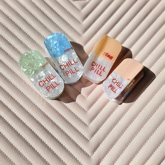Claw Clip Pharmacy Hair Clip Fun Accessories Chill Pill Hair Clip Nurse Gift Cute Pharmacy Graduation Gift Medical hairclip Pharmacy Tech Id