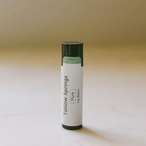 Pure Unscented Tallow and Beeswax Lip Balm – All Natural Skincare