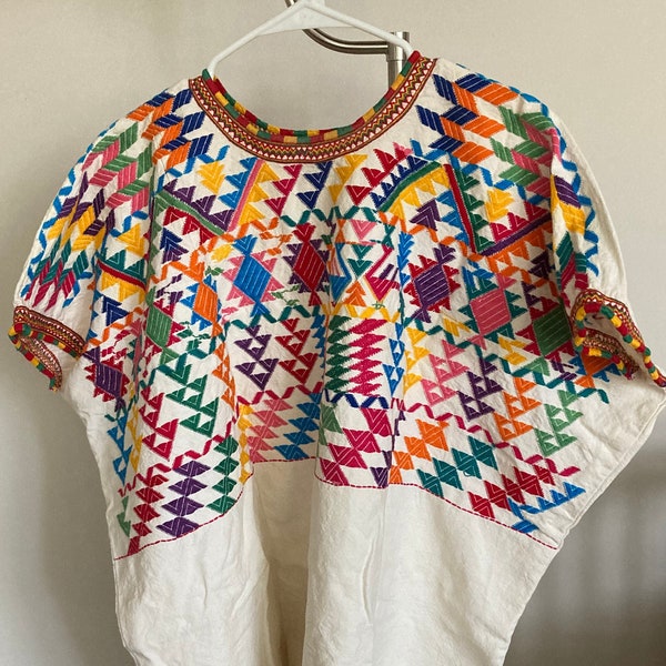 Blusa de algodón bordada