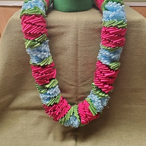 Ribbon Lei hot pink/blue/green 36in