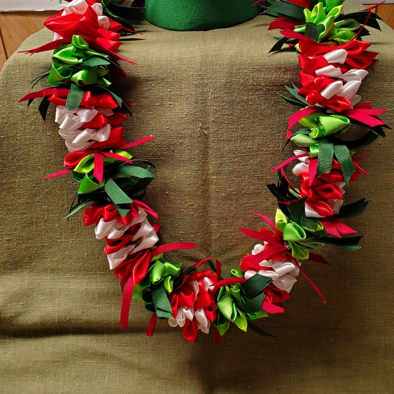 Ribbon Lei - Etsy