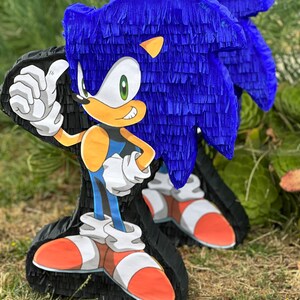 ≫ Piñata Sonic The Hedgehog 46 cm - ⭐ Miles de Fiestas ⭐