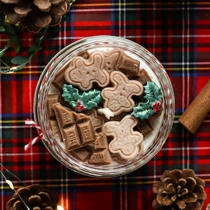 Gingerbread Cookie Candle Gift – Festive Soy Candle with Gingerbread & Chocolate – Perfect Christmas Gift