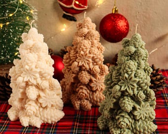 Pinecone Christmas Tree Candle – Festive Soy Candle – Handmade Holiday Gift