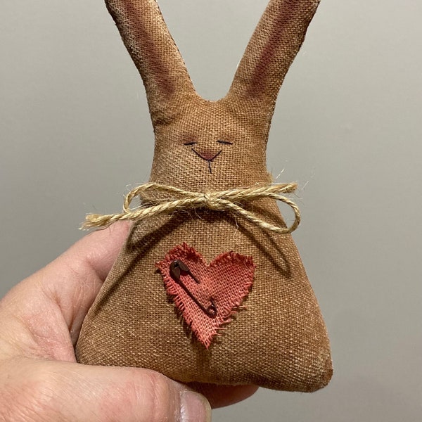 Primitive Bunny - Handmade Bunny - easter primitive   - Primitive decor - primitive bunnies - Farmhouse Decor - Rabbit - home decor