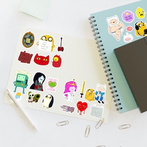 Arkusze naklejek Adventure Time | Jake The Dog Finn The Human Marceline BMO Princess Bubblegum Merch Estetyczna kreskówka Lumpy Space Princess
