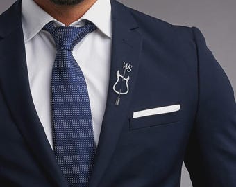 Custom Guitar Lapel Pin with Initials, Personalized Men’s Brooch for Suit, Wedding Accessory & Gift for Music Lovers, Guitarist Lapel Pin