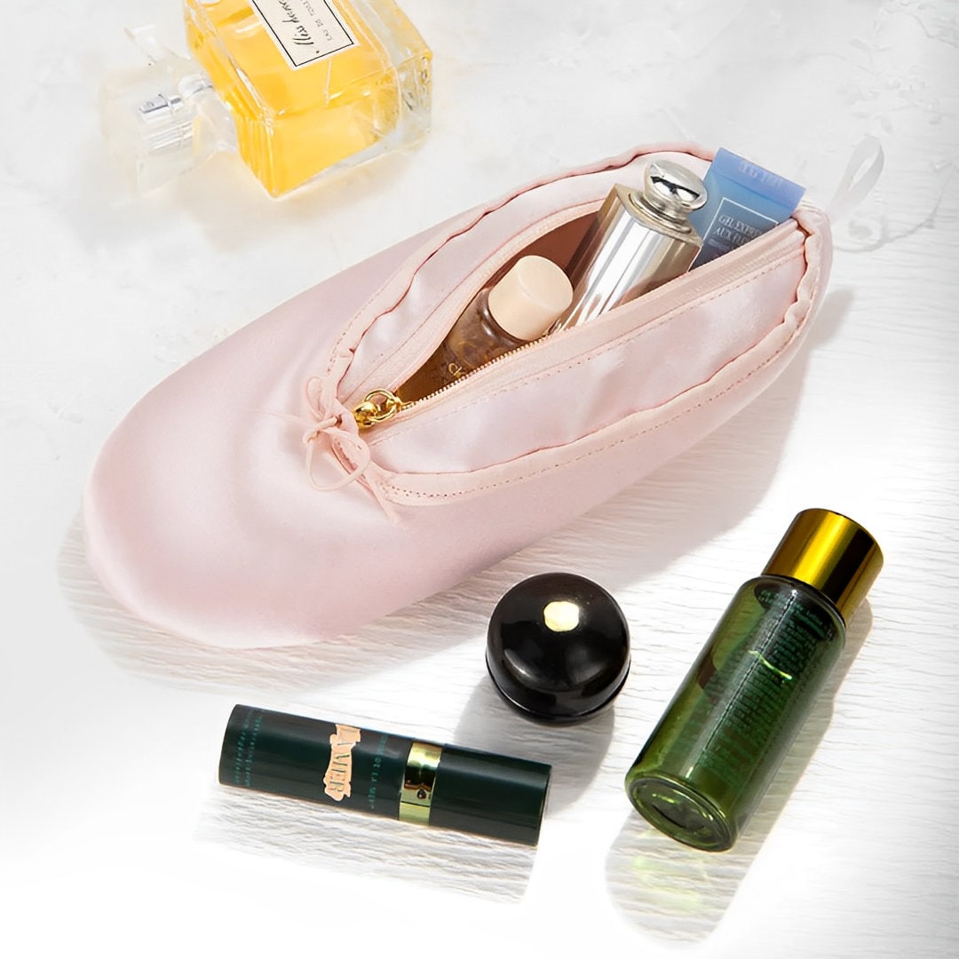 Custom Name Ballet Shoe Mini Makeup/Cosmetic Bag, Perfect Gift for Dancers/Ballerinas, Personalised Name Ballerina Shoe Small Washbag