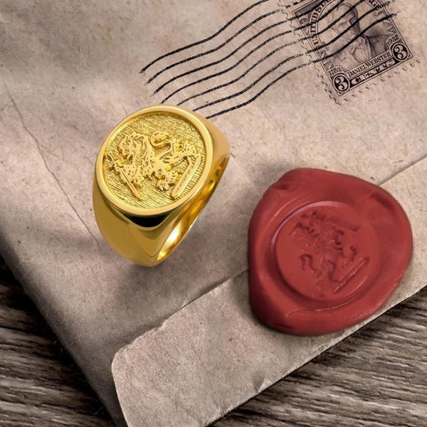 Custom Wax Seal Family Signet Ring, Custom Family/University Crest Signet Ring, Coat of Arms Ring, Family Airloom Ring, Gold/Silver/Black