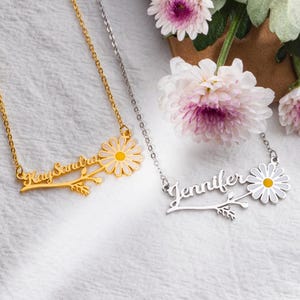 Personalized Daisy Name Necklace – Custom Flower Jewelry Gift for Her, Daisy Lover Name Necklace, Cute Girls Custom Jewelry, Gift for Mom