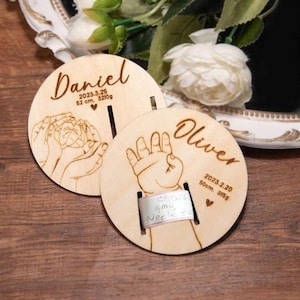 Soporte para pulsera de nacimiento con grabados personalizados, recuerdo de pulsera de madera para hospital, regalo de recuerdo para recién nacidos para nuevas madres, recuerdos de recién nacidos