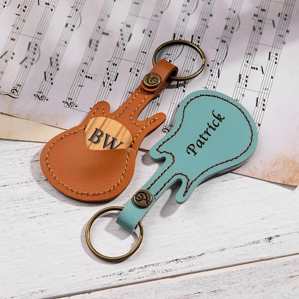 Custom Name Guitar Leather Keyring/Guitar Pick Holder, Custom Engraved Guitar Pick in Guitar Shaped Leather Keyring, Gift for Guitarist