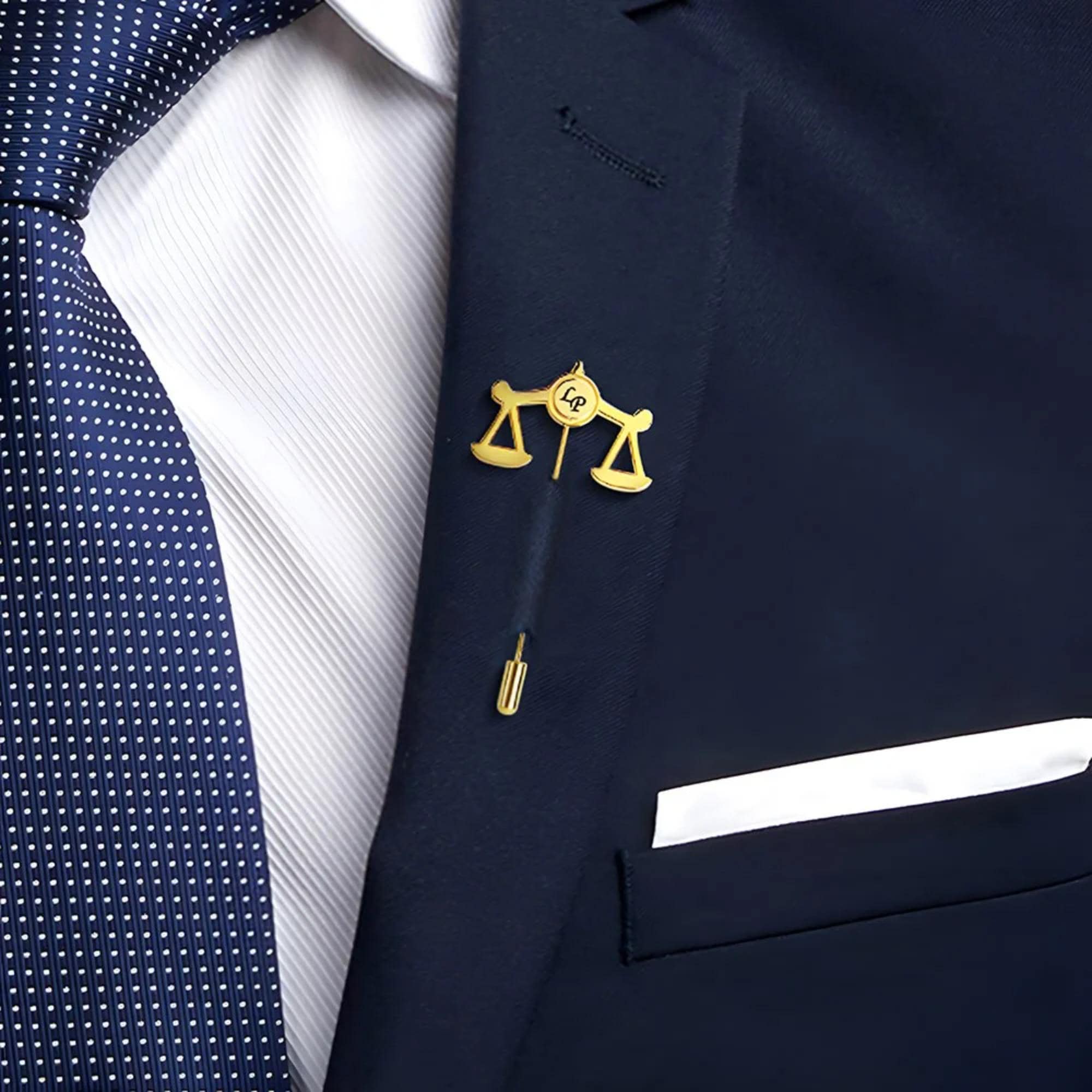 スーツ Maatee&sons jefferly small pin Personalized Scales of Justice Lapel Pin With Initials | Men's