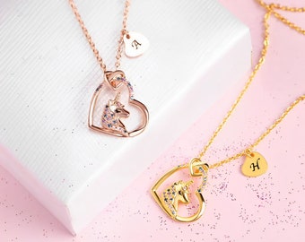 Collier coeur personnalisé licorne initiale, collier licorne coloré personnalisé pour fille, cadeau pour amoureux de la licorne, argent sterling/plaqué or 18 carats