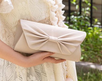 Personalized Bow Tie Clutch with Custom Photo, Mother of Bride Wedding Gift, Something Old Photo Prop Purse for Mom, Mother's Day Clutch Bag