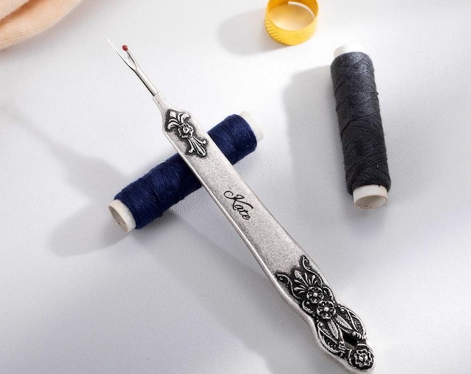 Custom Name Seam Ripper, Customized Name Sewing Tool, Gift for Tailor/Seamstress/Fashion Designer, Vintage Style Engraved Sewing Gift
